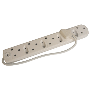 Multi Plug 5 X16a With Cord